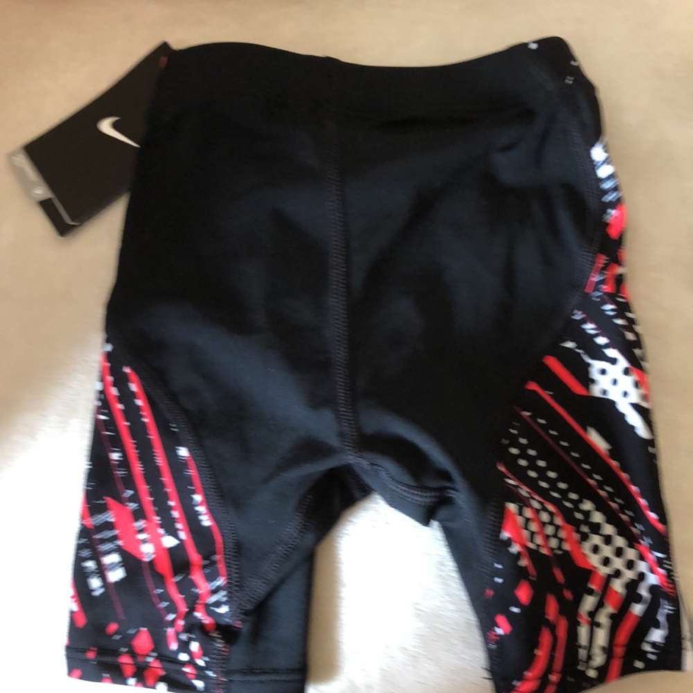 Nike Jammers swimwear  boys size 5/6 New!